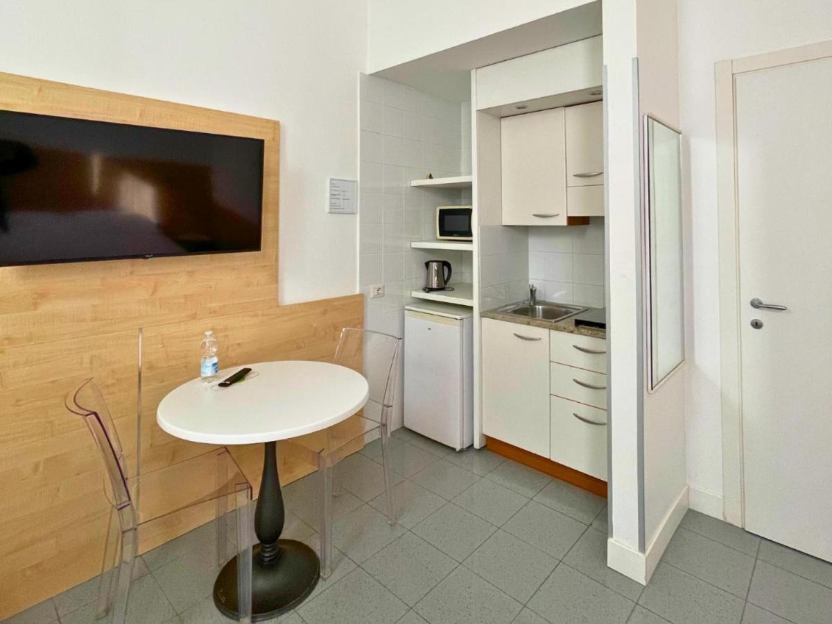 Navigli Suites Мілан Екстер'єр фото